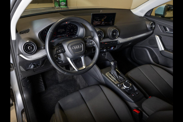 Audi Q2 35 TFSI Advanced edition / 150pk / Stoelverwarming / Adaptieve cruise control / Elektrische achterklep /
