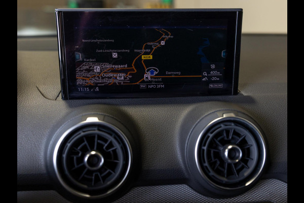 Audi Q2 35 TFSI Advanced edition / 150pk / Stoelverwarming / Adaptieve cruise control / Elektrische achterklep /