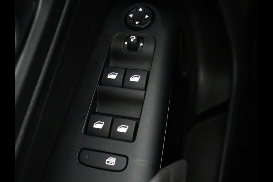 Citroën C5 Aircross 1.6 Plug-in Hybrid 225 Business | SOH 95,7% | Stoelverwarming | Adaptive cruise | Carplay | Navigatie | Full LED | Side Assist | Digital Cockpit | Parkeerhulp | PHEV