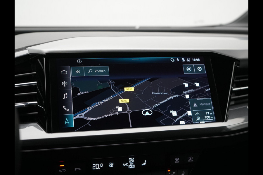 Audi Q4 e-tron 40 S Line 77 kWh 204pk | Adaptive Cruise | Valcona Lederen Sportstoelen Verwarmd | 20"L.M | Apple Carplay | Keyless | Blis | Camera | Virtual | Navigatie | DAB |