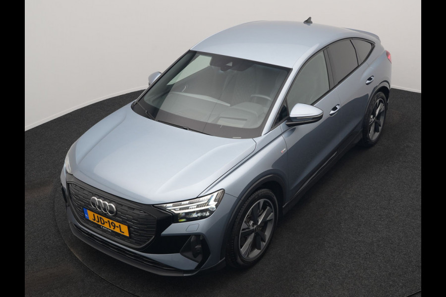 Audi Q4 e-tron Sportback 40 S Line 77 kWh 204pk | Adaptive Cruise | Valcona Lederen Sportstoelen Verwarmd | 20"L.M | Apple Carplay | Keyless | Blis | Camera | Virtual | Navigatie | DAB |
