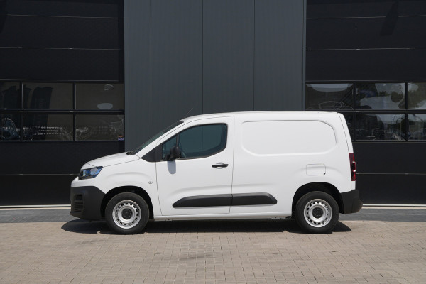 Citroën Berlingo 1.5 BlueHDI Club 100pk - Cruise - Airco - Bluetooth - Houte vloer - Rijklaar