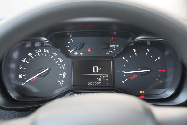 Citroën Berlingo 1.5 BlueHDI Club 100pk - Cruise - Airco - Bluetooth - Houte vloer - Rijklaar