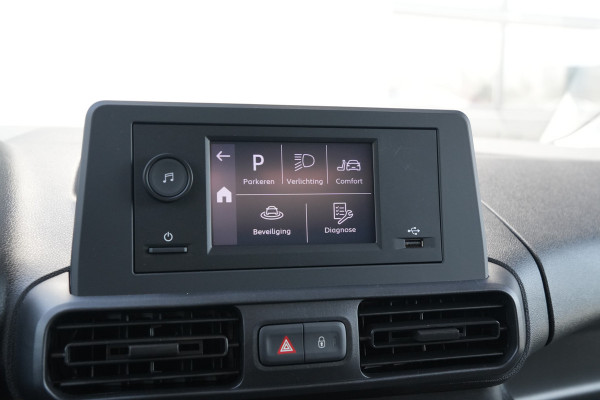 Citroën Berlingo 1.5 BlueHDI Club 100pk - Cruise - Airco - Bluetooth - Houte vloer - Rijklaar