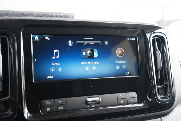 Mercedes-Benz Vito 119 CDI L3 Pro DC 190pk - 2x Schuif - Trekhaak - Stoelverwarming - Multibeam LED - Camera - Rijklaar