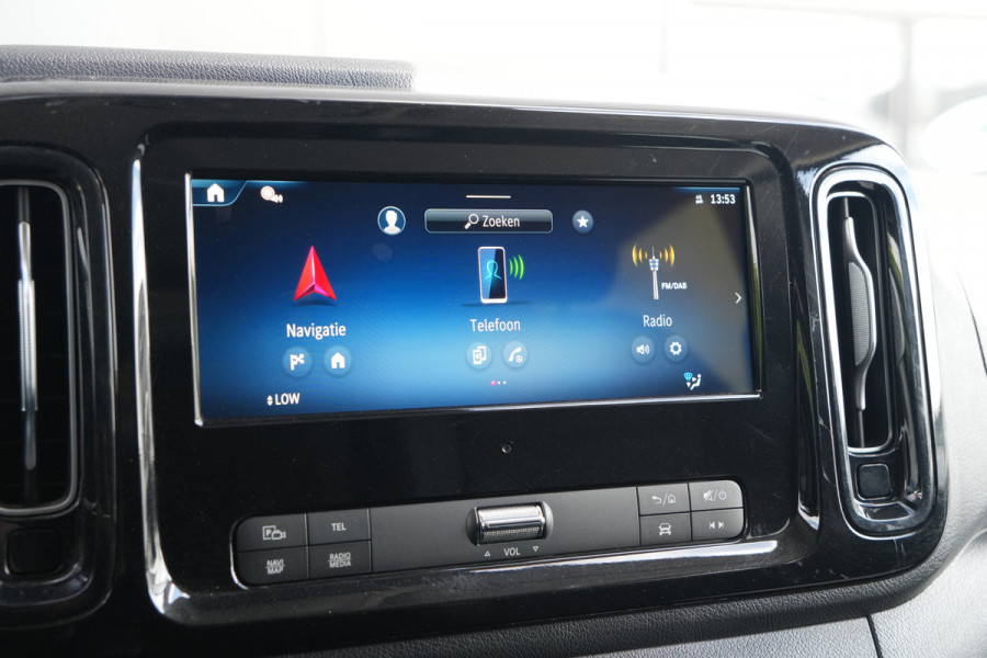Mercedes-Benz Vito 119 CDI L3 Pro DC 190pk - 2x Schuif - Trekhaak - Stoelverwarming - Multibeam LED - Camera - Rijklaar