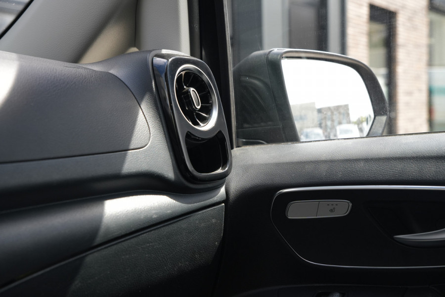 Mercedes-Benz Vito 119 CDI L3 Pro DC 190pk - 2x Schuif - Trekhaak - Stoelverwarming - Multibeam LED - Camera - Rijklaar