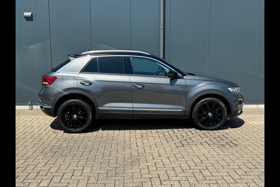 Volkswagen T-Roc 1.5 TSI Automaat Sport * Virtual Cockpit * Carplay * Full Led * Adaptieve Cruise *