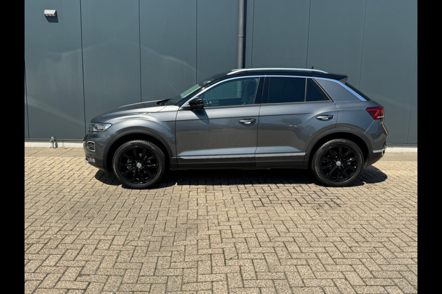 Volkswagen T-Roc 1.5 TSI Automaat Sport * Virtual Cockpit * Carplay * Full Led * Adaptieve Cruise *