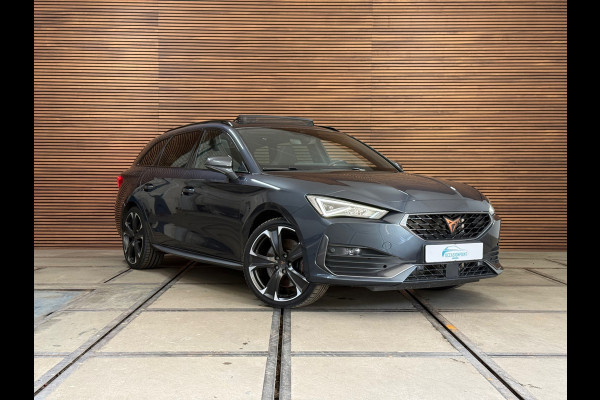 CUPRA Leon Sportstourer 1.4 e-Hybrid DSG VZ Black Edition | Panorama | Matrix LED | Leder | ACC | CarPlay