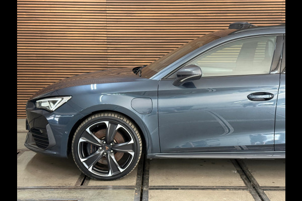 CUPRA Leon Sportstourer 1.4 e-Hybrid DSG VZ Black Edition | Panorama | Matrix LED | Leder | ACC | CarPlay
