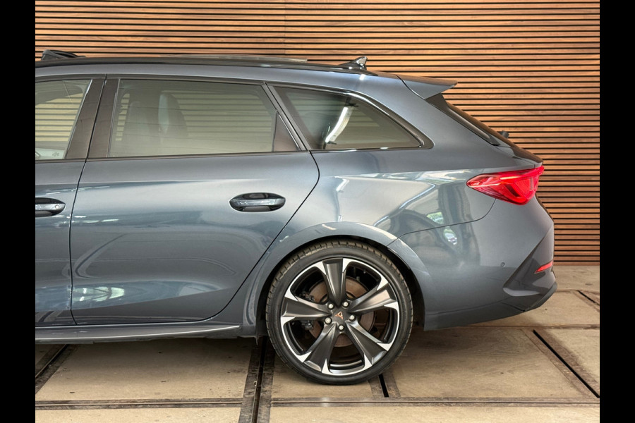 CUPRA Leon Sportstourer 1.4 e-Hybrid DSG VZ Black Edition | Panorama | Matrix LED | Leder | ACC | CarPlay
