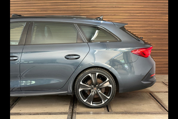 CUPRA Leon Sportstourer 1.4 e-Hybrid DSG VZ Black Edition | Panorama | Matrix LED | Leder | ACC | CarPlay