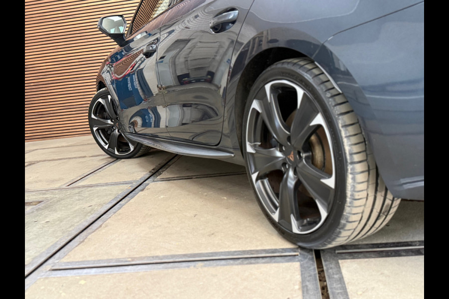 CUPRA Leon Sportstourer 1.4 e-Hybrid DSG VZ Black Edition | Panorama | Matrix LED | Leder | ACC | CarPlay