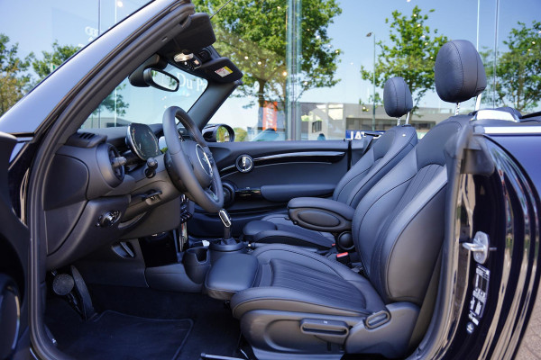 MINI Cabrio 1.5 Cooper / Harman Kardon / NL-Auto / 17 Inch