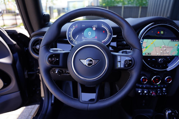 MINI Cabrio 1.5 Cooper / Harman Kardon / NL-Auto / 17 Inch