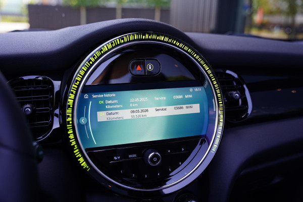 MINI Cabrio 1.5 Cooper / Harman Kardon / NL-Auto / 17 Inch