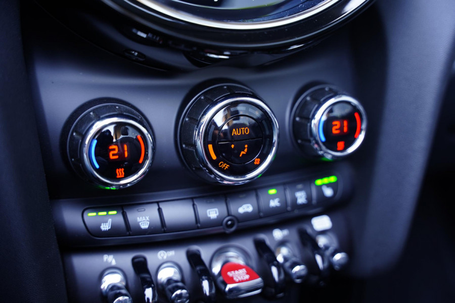 MINI Cabrio 1.5 Cooper / Harman Kardon / NL-Auto / 17 Inch