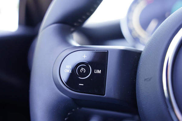 MINI Cabrio 1.5 Cooper / Harman Kardon / NL-Auto / 17 Inch