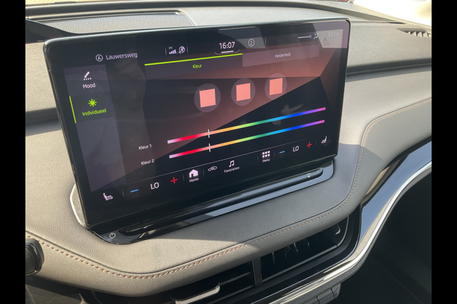 Škoda ENYAQ iV 80 Soh 91% Carplay Pano.dak Trekhaak Adap.Cruise HUD Stoelverw+Ventilatie Leer BOMVOL!