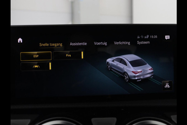 Mercedes-Benz CLA-Klasse 180 Business Solution AMG | Stoelverwarming | Leder/Alcantara | Navigatie | Park Assist | Widescreen | Full LED | Climate control | Bluetooth | Cruise control | Sportstoelen