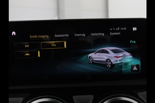 Mercedes-Benz CLA-Klasse 180 Business Solution AMG | Stoelverwarming | Leder/Alcantara | Navigatie | Park Assist | Widescreen | Full LED | Climate control | Bluetooth | Cruise control | Sportstoelen