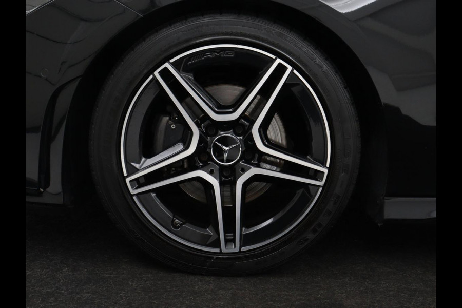 Mercedes-Benz CLA-Klasse 180 Business Solution AMG | Stoelverwarming | Leder/Alcantara | Navigatie | Park Assist | Widescreen | Full LED | Climate control | Bluetooth | Cruise control | Sportstoelen