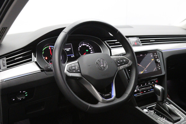 Volkswagen Passat Variant 1.4 TSI 214 PK PHEV GTE BNS, Adap. Cruise Control, Matrix-LED, Leder, Stoelverwarming