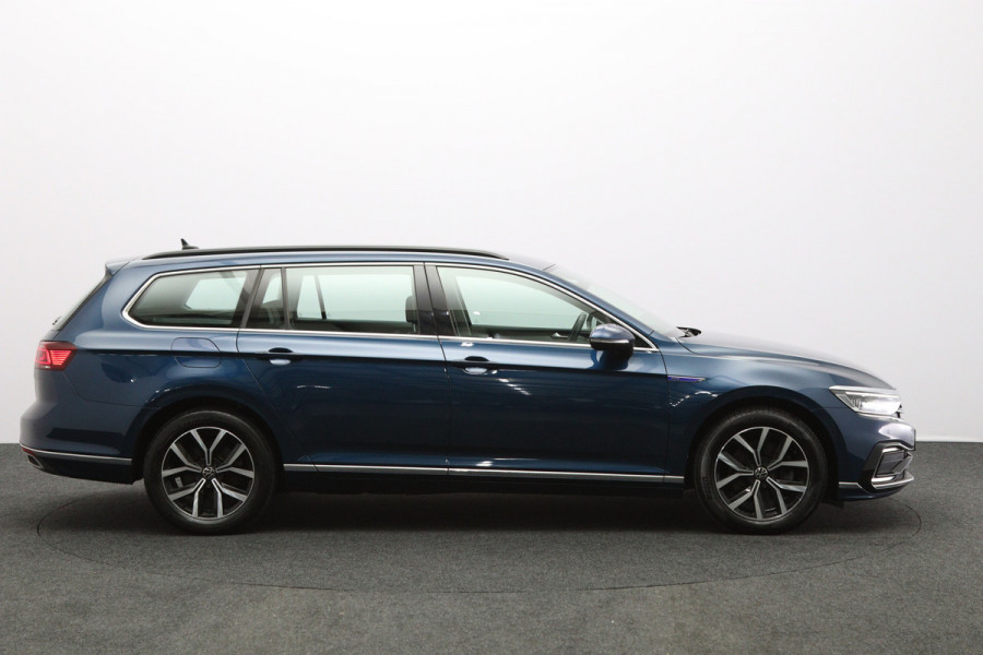 Volkswagen Passat Variant 1.4 TSI 214 PK PHEV GTE BNS, Adap. Cruise Control, Matrix-LED, Leder, Stoelverwarming