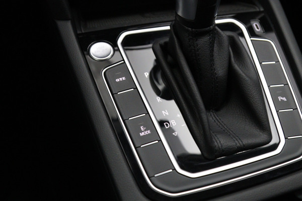 Volkswagen Passat Variant 1.4 TSI 214 PK PHEV GTE BNS, Adap. Cruise Control, Matrix-LED, Leder, Stoelverwarming