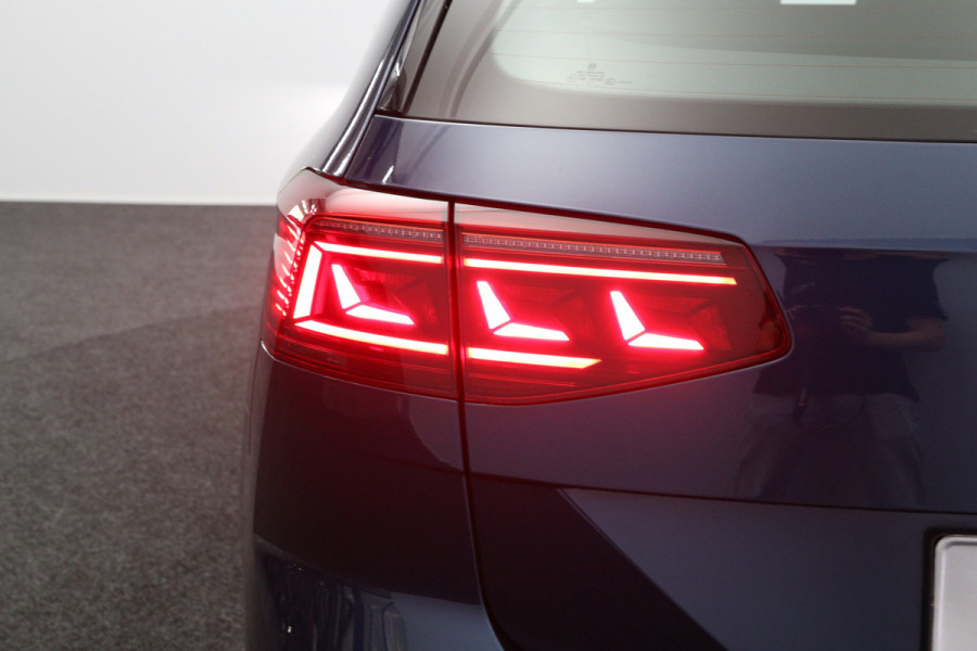 Volkswagen Passat Variant 1.4 TSI 214 PK PHEV GTE BNS, Adap. Cruise Control, Matrix-LED, Leder, Stoelverwarming