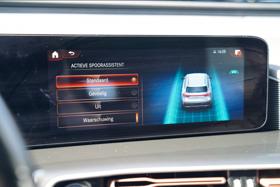 Mercedes-Benz EQC 400 4MATIC AMG Line Premium Plus 80 kWh |Camera | Lane assist | Stoelverwarming