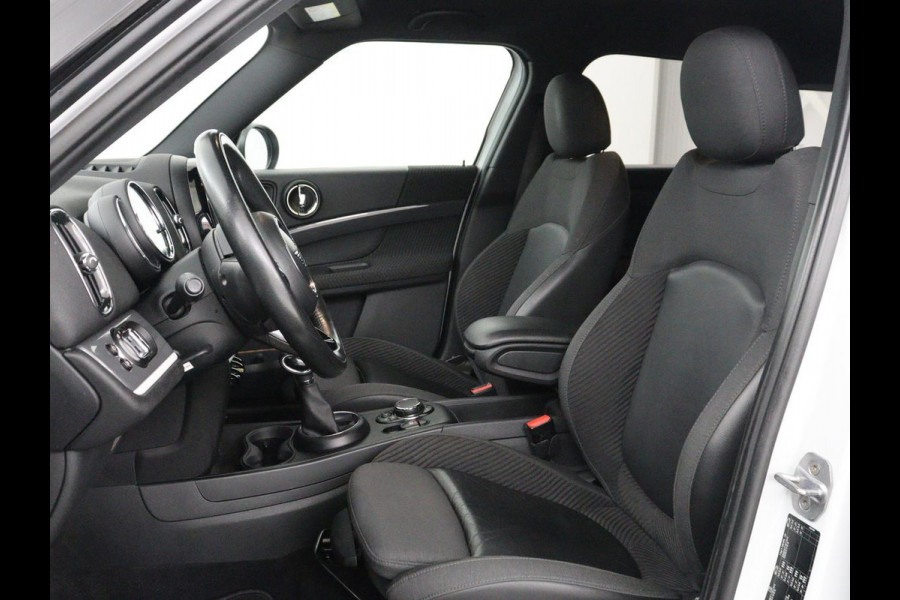 MINI Countryman 1.5 Cooper S E ALL4 Chili | SOH 85,5% | Half leder | Carplay | Navigatie | Full LED | Sportstoelen | Climate control | Keyless | Cruise control | PHEV | Plug In