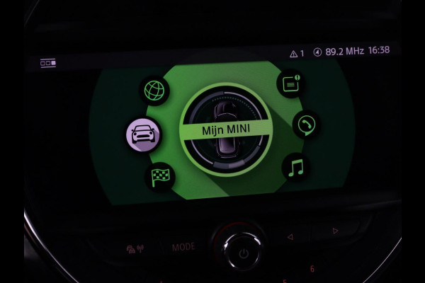 MINI Countryman 1.5 Cooper S E ALL4 Chili | SOH 85,5% | Half leder | Carplay | Navigatie | Full LED | Sportstoelen | Climate control | Keyless | Cruise control | PHEV | Plug In