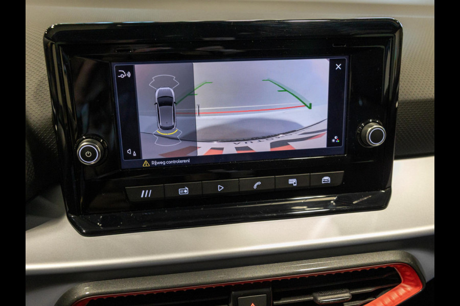 Seat Ibiza 1.0 EcoTSI FR Business Connect / 115pk / Achteruitrijcamera / Apple Carplay / Airco / Stoelverwarming