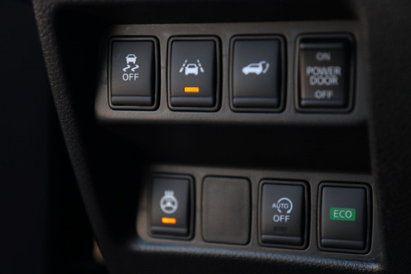 Nissan X-Trail 1.3 DIG-T Tekna / PANO / 360 / KEYLESS / BOSE / STUUR+STOELVERW