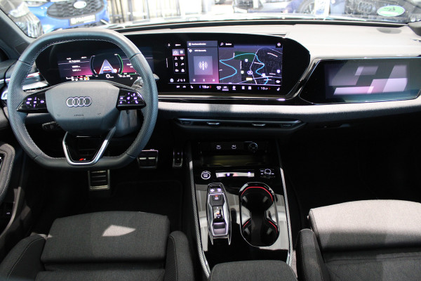 Audi A5 Limousine 2.0 e-hybrid quattro S edition | Trekhaak | Origineel NL |  Stoelverwarming | Elek. achterklep