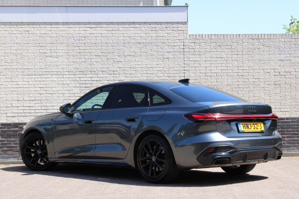 Audi A5 Limousine 2.0 e-hybrid quattro S edition | Trekhaak | Origineel NL |  Stoelverwarming | Elek. achterklep