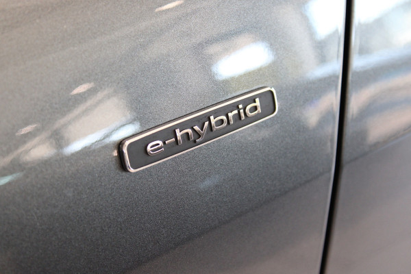 Audi A5 Limousine 2.0 e-hybrid quattro S edition | Trekhaak | Origineel NL |  Stoelverwarming | Elek. achterklep