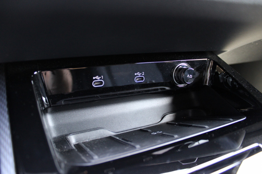 Audi A5 Limousine 2.0 e-hybrid quattro S edition | Trekhaak | Origineel NL |  Stoelverwarming | Elek. achterklep