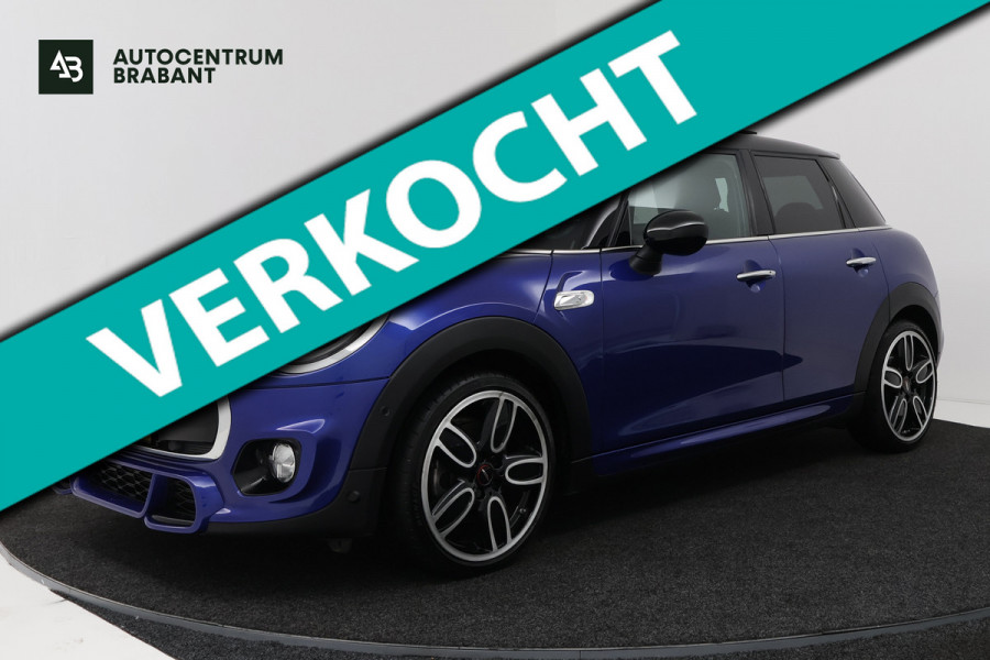 MINI Mini 2.0 Cooper S Knightsbridge Edition (PANORAMADAK, STOELVERWARMING, LEDER, HEAD-UP, LED, DEALER ONDERHOUDEN)