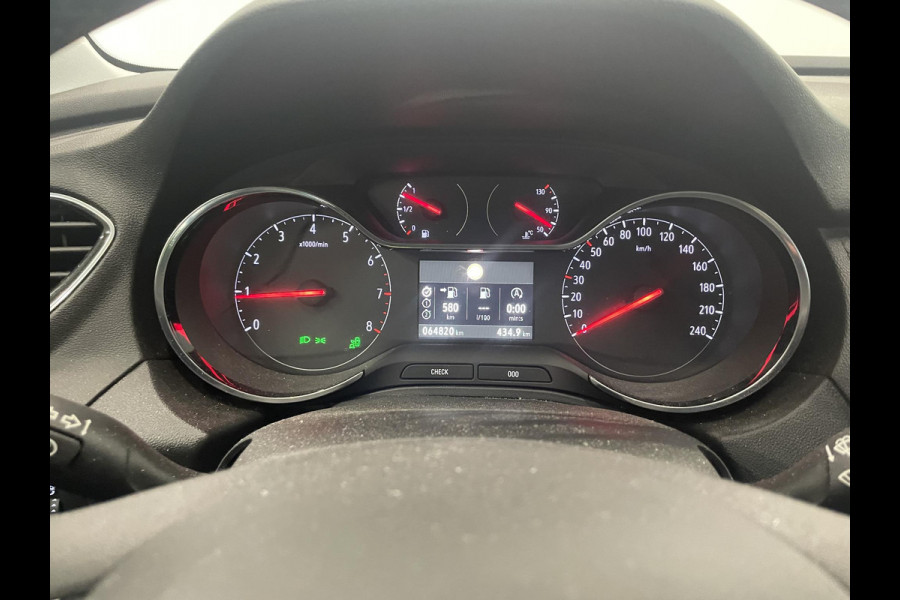Opel Grandland X 1.2 Turbo Ultimate Trekhaak Leder Stoelventilatie Camera Navigatie Stoelverwarming Voor en Achter DENON Audio Cruise Control LED Koplampen Keyless Entry Stuurwielverwarming 19 Inch