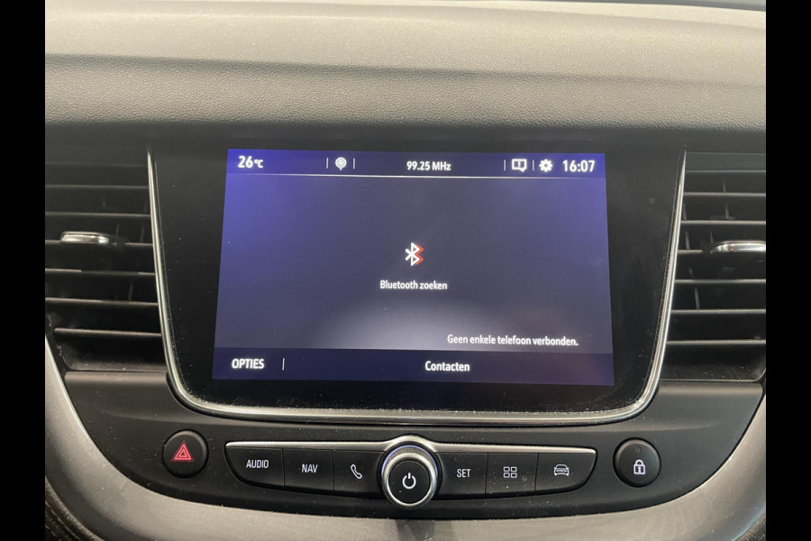 Opel Grandland X 1.2 Turbo Ultimate Trekhaak Leder Stoelventilatie Camera Navigatie Stoelverwarming Voor en Achter DENON Audio Cruise Control LED Koplampen Keyless Entry Stuurwielverwarming 19 Inch