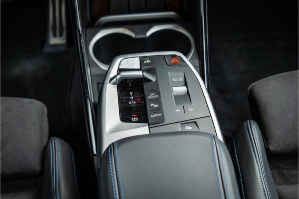 BMW X2 sDrive20i - M Sport | 360 Camera | Alcantara | Keyless