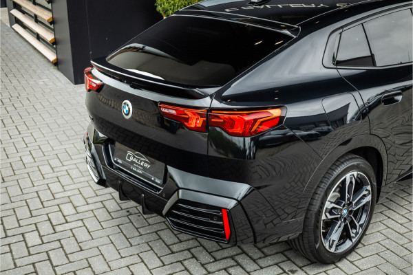 BMW X2 sDrive20i - M Sport | 360 Camera | Alcantara | Keyless