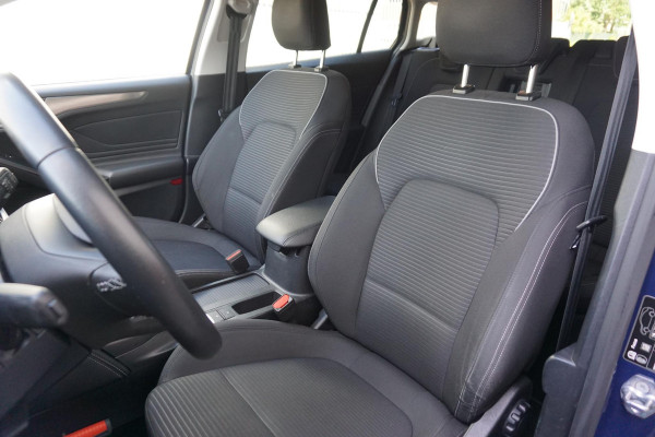 Ford FOCUS Wagon 1.0 EcoB. 155pk !! Hybrid Titanium X Business Camera|Digi-Dashboard.