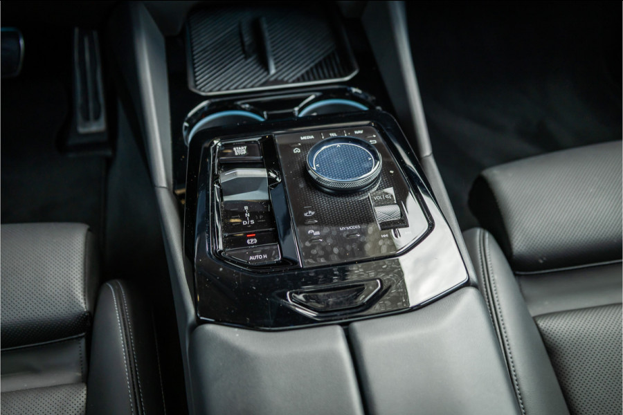 BMW 5 Serie 530e M Sport Edition - Panorama | H&K | Stoelkoeling | Memory
