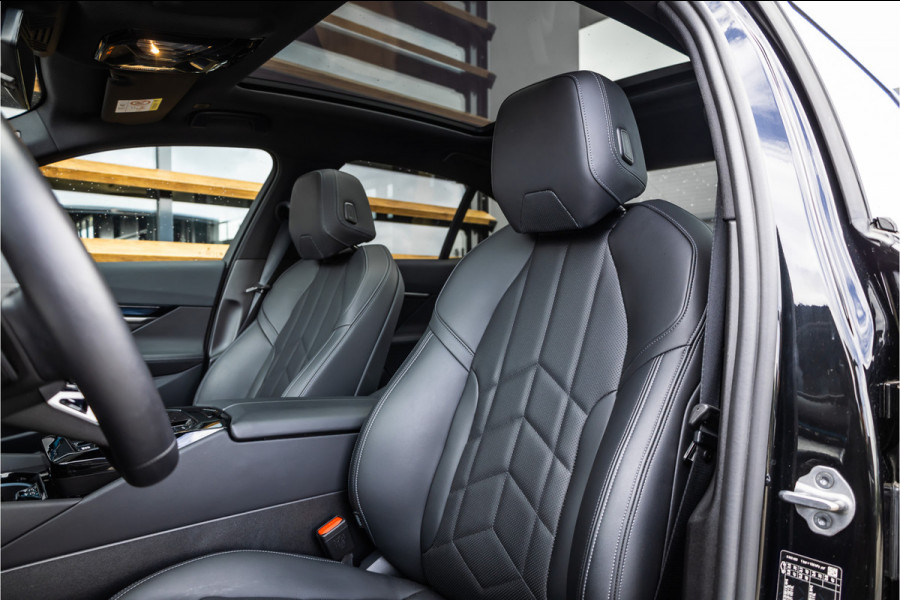 BMW 5 Serie 530e M Sport Edition - Panorama | H&K | Stoelkoeling | Memory