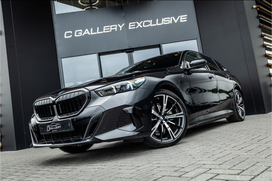 BMW 5 Serie 530e M Sport Edition - Panorama | H&K | Stoelkoeling | Memory
