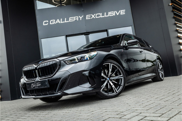 BMW 5 Serie 530e M Sport Edition - Panorama | H&K | Stoelkoeling | Memory